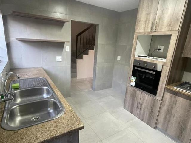 Townhouse for rent in Ekurhuleni, Gauteng