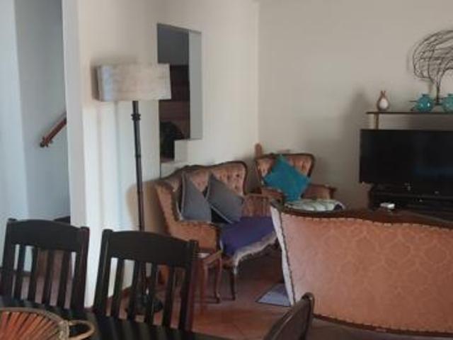 Townhouse for rent in Cape Town, Western Cape
