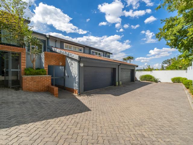 Townhouse for sale in Alexandra, Gauteng