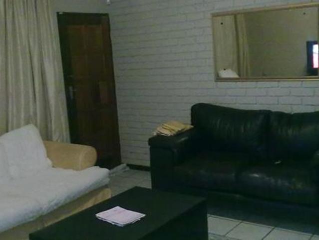 Townhouse for rent in Jansenpark, City of Ekurhuleni Metropolitan Municipality