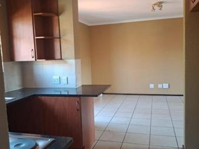 Townhouse for rent in Ekurhuleni, Gauteng