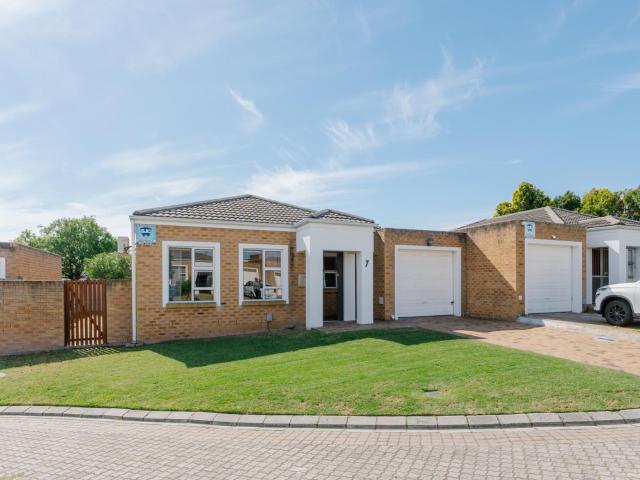 Townhouse for sale in Western Cape