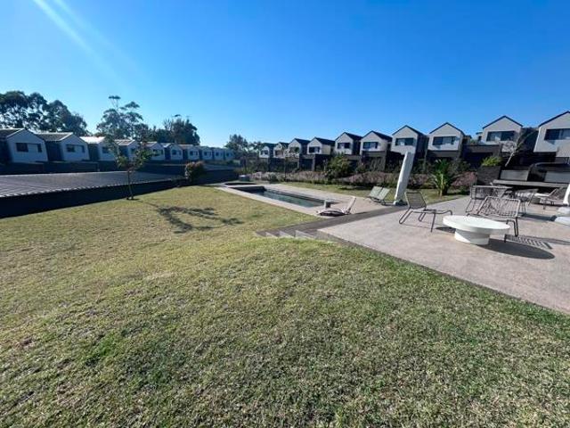 Townhouse for sale in Princess Grant, Kwazulu-natal