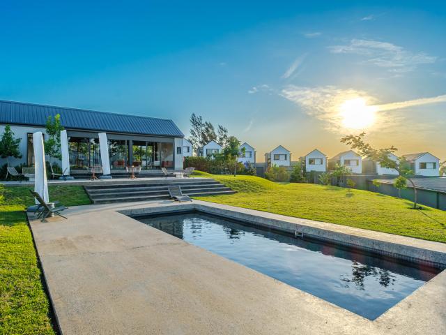 Townhouse for sale in Princess Grant, Kwazulu-natal