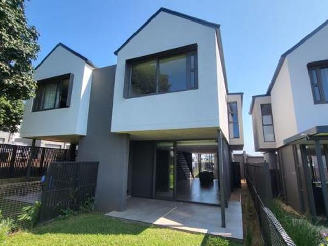 Townhouse for sale in Princess Grant, Kwazulu-natal
