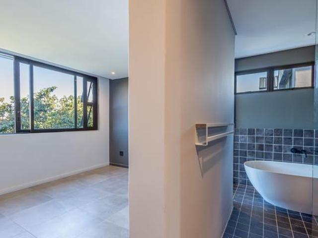 Townhouse for sale in Princess Grant, Kwazulu-natal