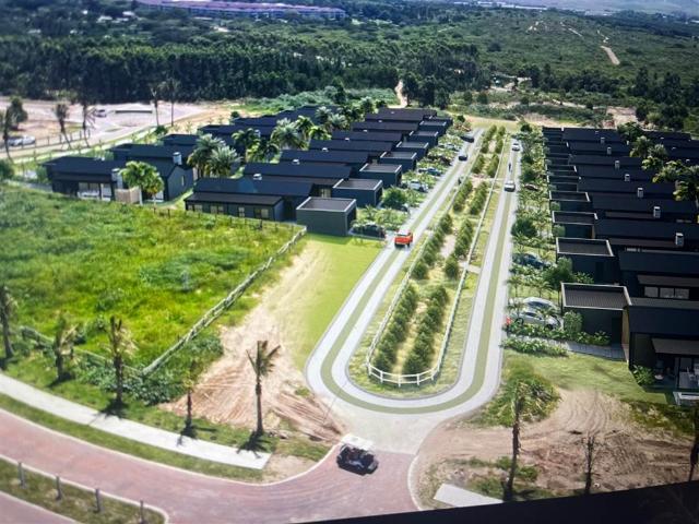 Townhouse for sale in Princess Grant, Kwazulu-natal