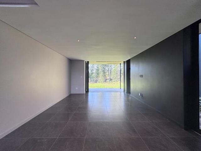 Townhouse for sale in Princess Grant, Kwazulu-natal