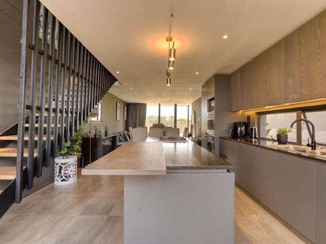 Townhouse for sale in Princess Grant, Kwazulu-natal