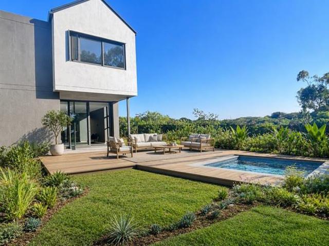 Townhouse for sale in Princess Grant, Kwazulu-natal