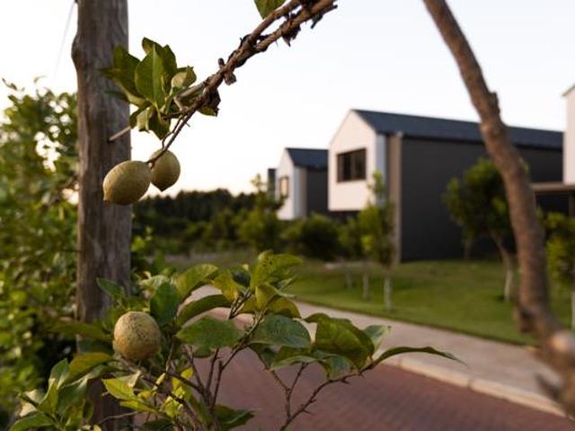Townhouse for sale in Princess Grant, Kwazulu-natal