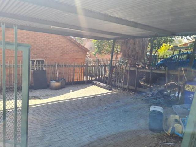 Townhouse for rent in Hartbeespoort Dam Nature Reserve, North West