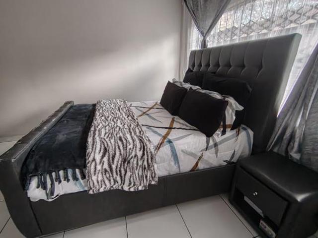 Townhouse for sale in Brits, Madibeng Local Municipality