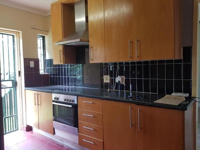 Townhouse for rent in Waterkloof, Gauteng