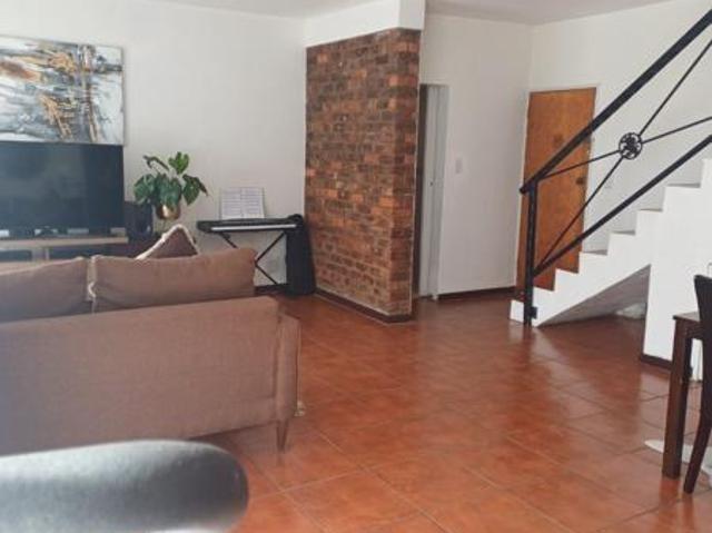 Townhouse for rent in Centurion, City of Tshwane Metropolitan Municipality