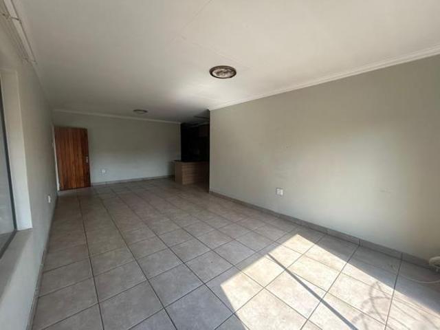 Townhouse for rent in Jansenpark, City of Ekurhuleni Metropolitan Municipality