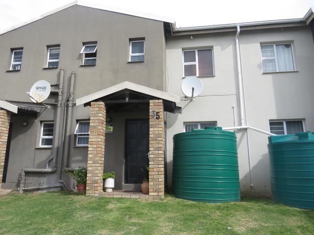 Townhouse for sale in Bushmans River Mouth, Eastern Cape