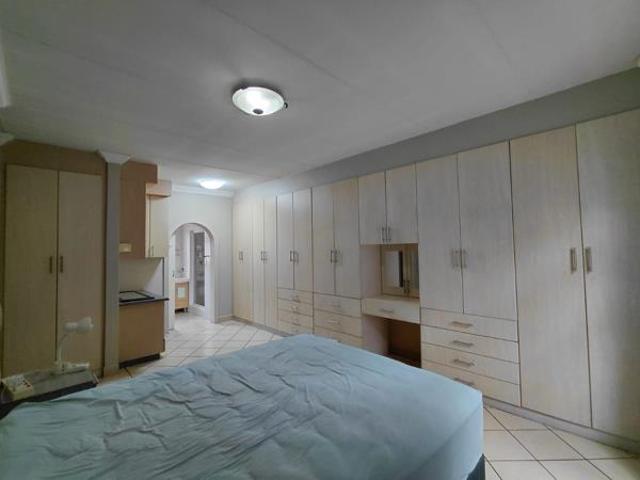 Townhouse for sale in Waterkloof, Gauteng