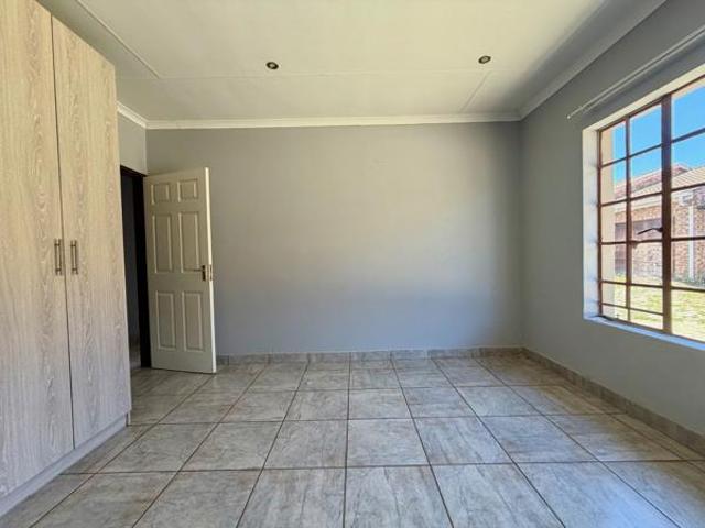 Townhouse for sale in Gert Sibande, Mpumalanga