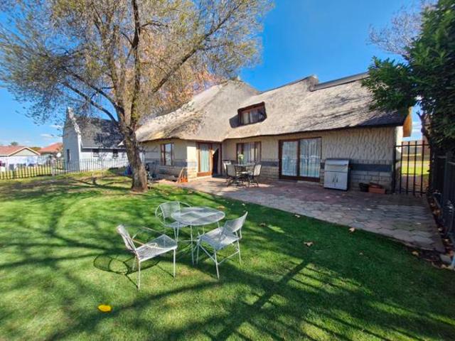 Townhouse for sale in Rosendal, Free State