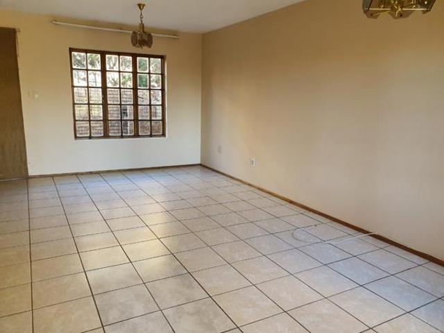 Townhouse for rent in Rosendal, Free State