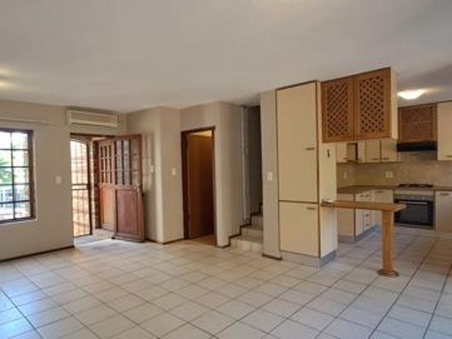 Townhouse for sale in Bethlehem, Dihlabeng Local Municipality