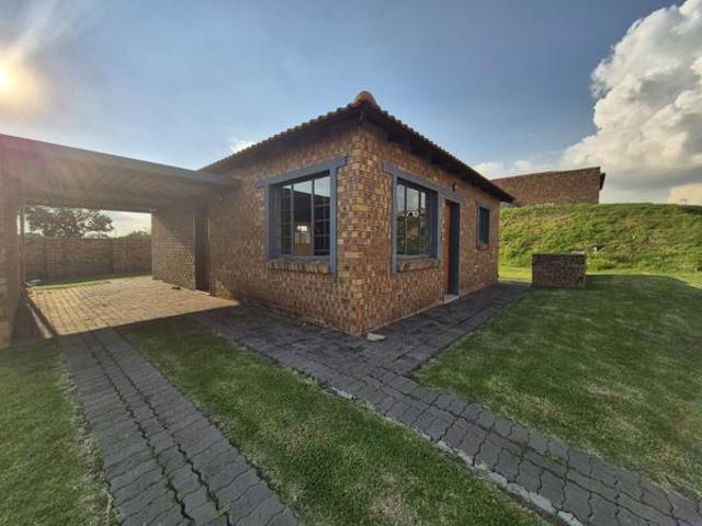 Townhouse for sale in Gert Sibande, Mpumalanga