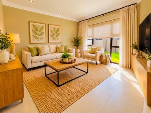 Townhouse for sale in Meyerton, Midvaal Local Municipality