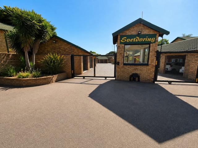 Townhouse for sale in Waterkloof, Gauteng
