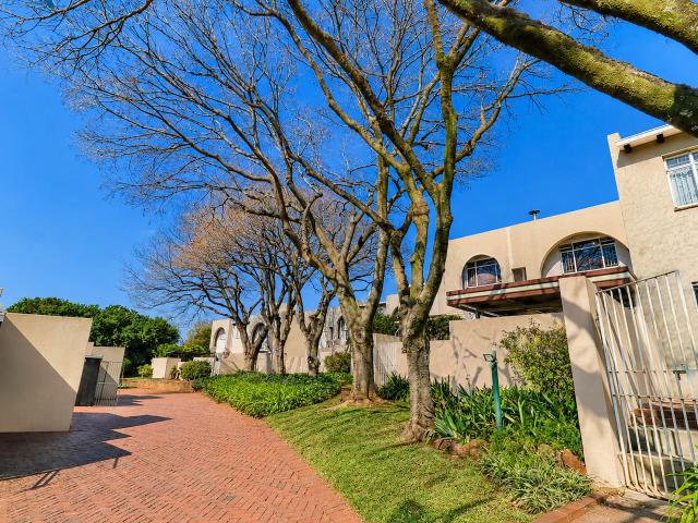 Townhouse for sale in Waterkloof, Gauteng