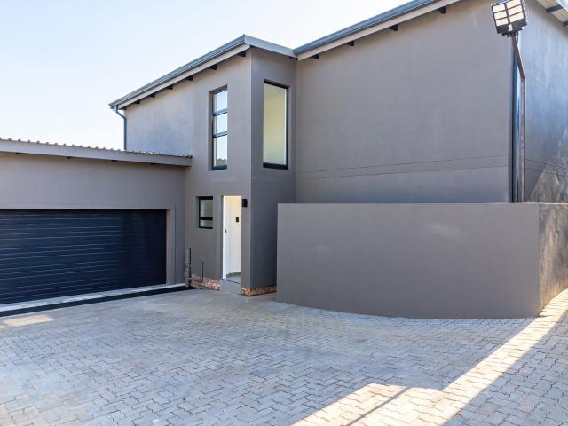 Townhouse for sale in Gauteng