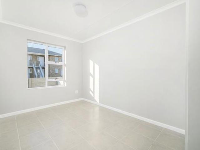 Townhouse for sale in Port Elizabeth, Eastern Cape