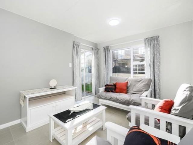 Townhouse for sale in Port Elizabeth, Eastern Cape