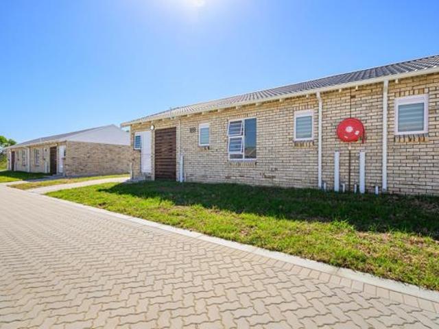 Townhouse for sale in Eastern Cape