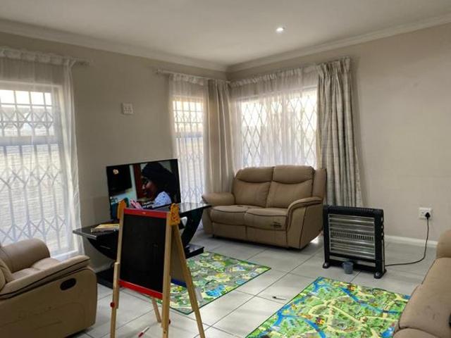 Townhouse for sale in Eastern Cape