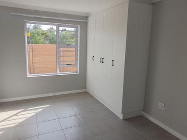 Townhouse for sale in Port Elizabeth, Eastern Cape