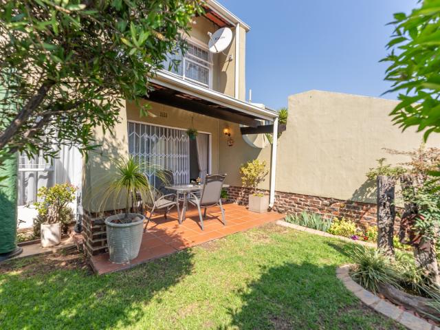Townhouse for sale in Ekurhuleni, Gauteng