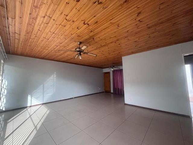 Townhouse for rent in Bloemfontein, Mangaung Metropolitan Municipality