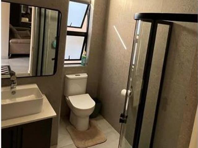 Townhouse for rent in Vosloorus, Gauteng