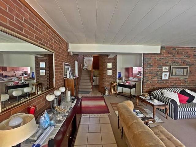 Townhouse for sale in Bloemfontein, Free State