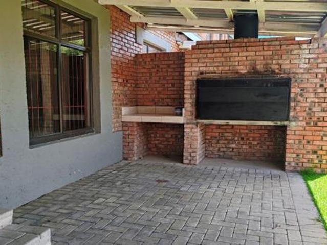 Townhouse for sale in Bloemfontein, Free State