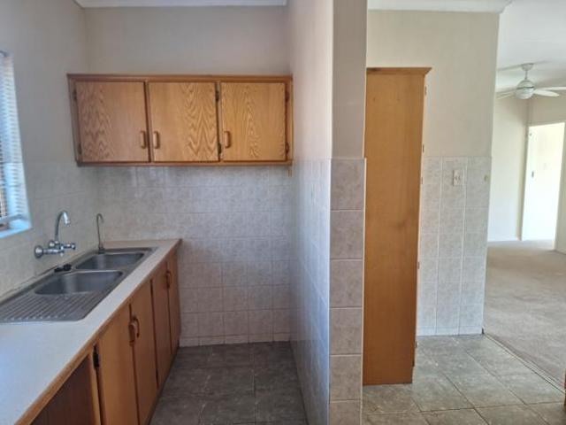 Townhouse for rent in Dr Kenneth Kaunda, North West
