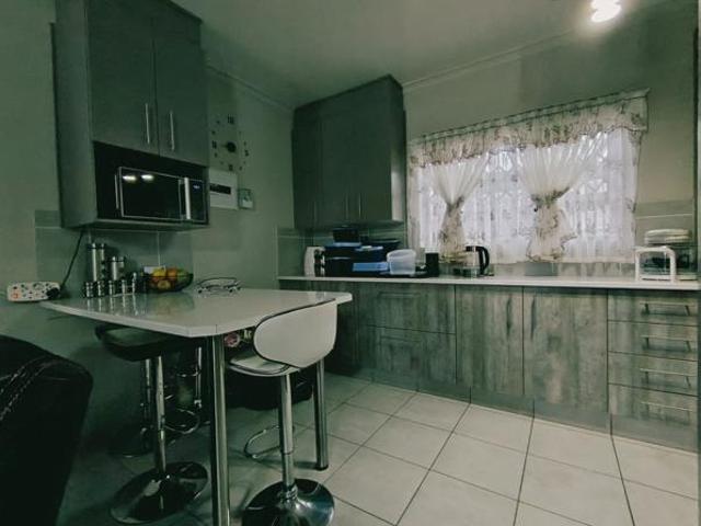Townhouse for sale in Dr Kenneth Kaunda, North West