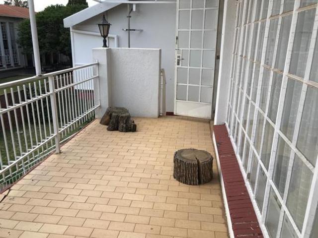 Townhouse for sale in Dr Kenneth Kaunda, North West