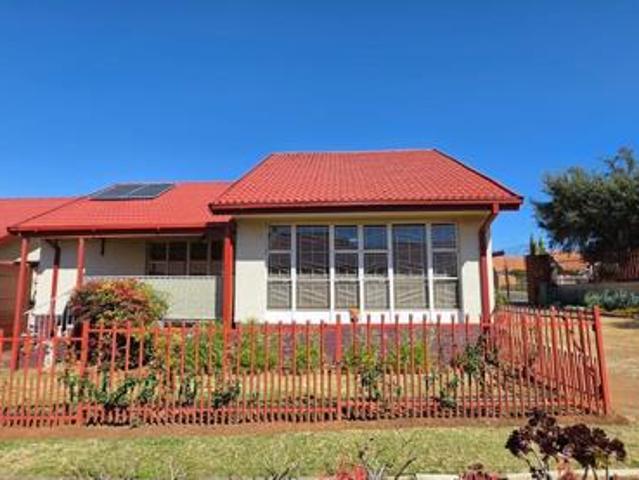 Townhouse for sale in Bloemfontein, Free State