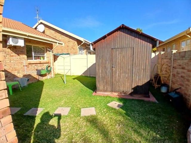 Townhouse for sale in Bloemfontein, Mangaung Metropolitan Municipality