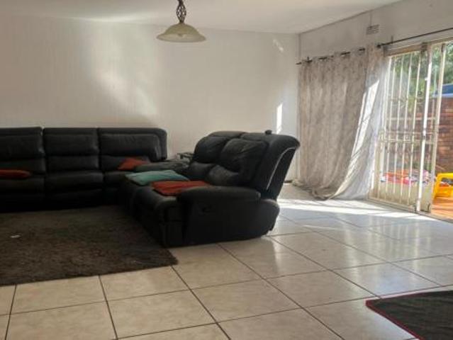 Townhouse for rent in Westonaria, Gauteng