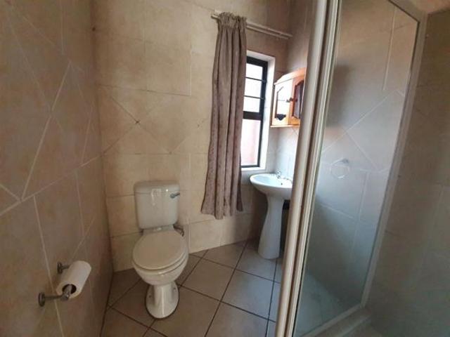 Townhouse for rent in Jansenpark, City of Ekurhuleni Metropolitan Municipality