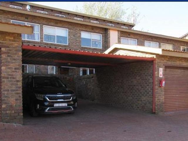Townhouse for sale in Westonaria, Gauteng