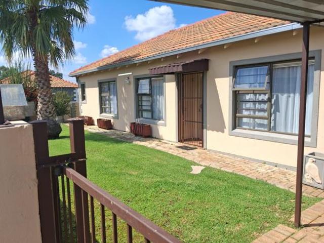 Townhouse for sale in Westonaria, Gauteng